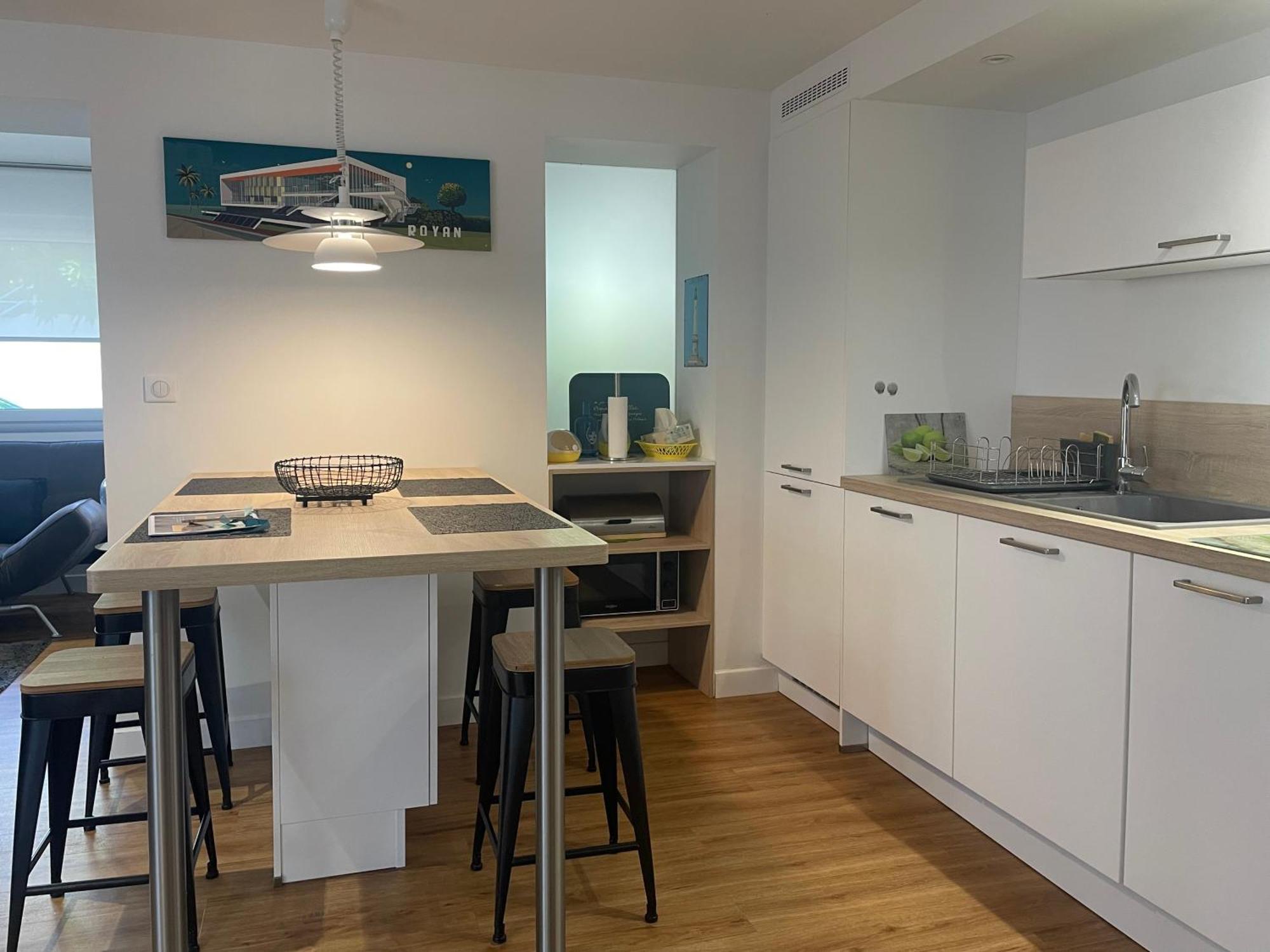 L'Auguste - Appartement Terrasse, 450M De La Plage Royan Esterno foto